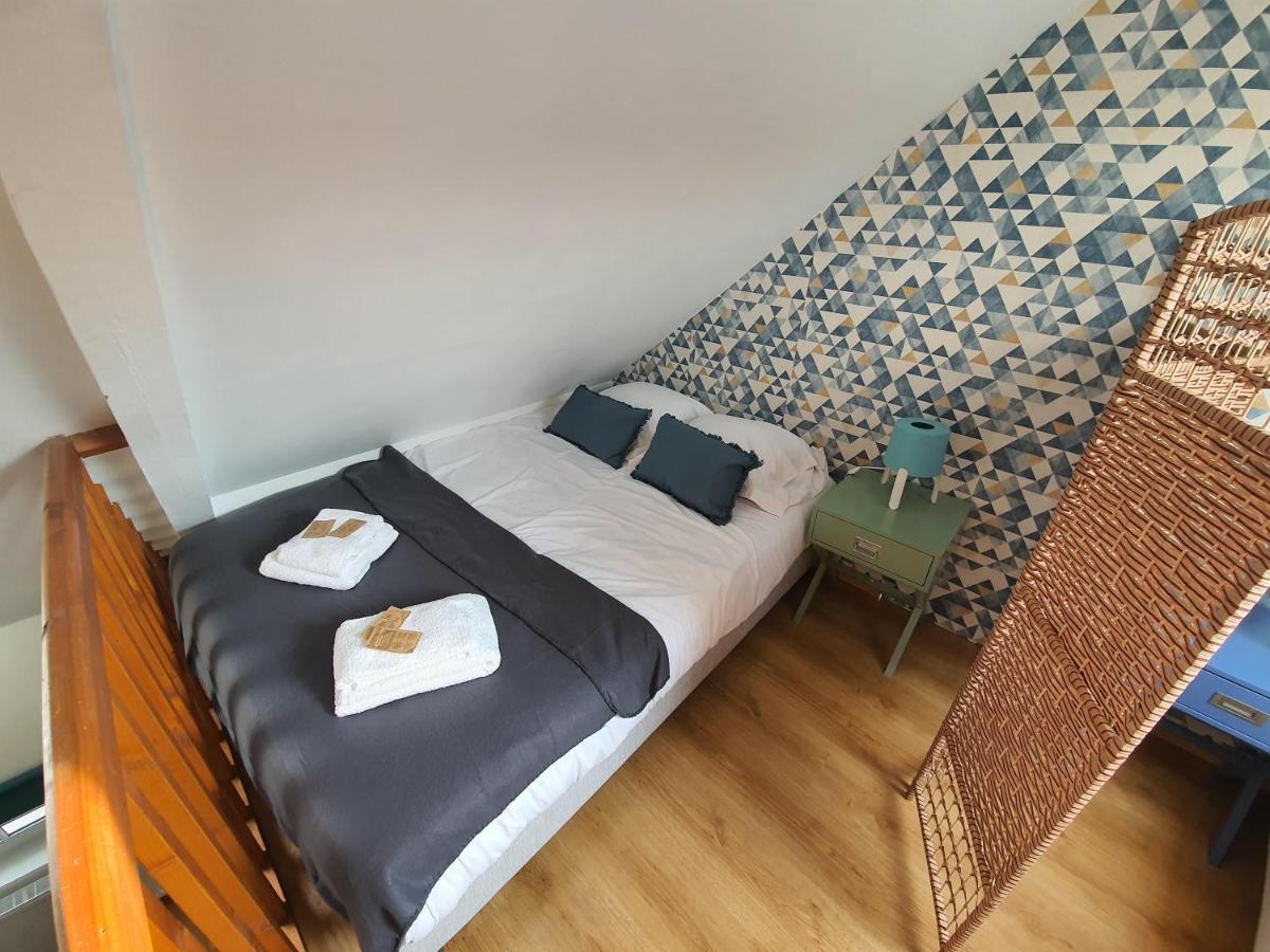 Appartement Scandy En Centre Ville Honfleur Avec Parking Exterior photo